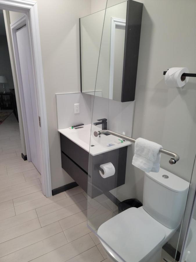Hillsboro Condominiums บาสแตร์ ภายนอก รูปภาพ
